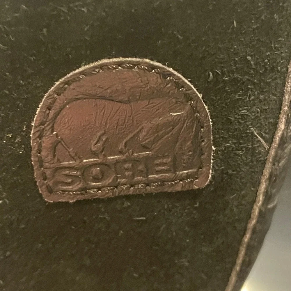 Sorel Girls Joan of Arctic Girls Black Shearling Winter Boots - Size 2